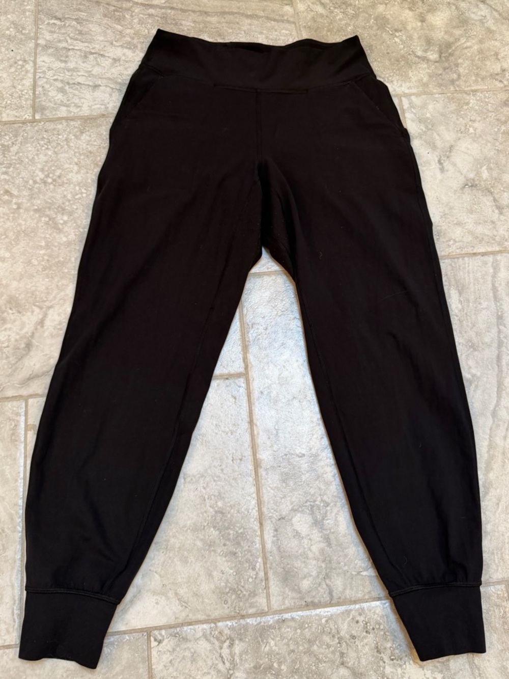 lululemon athletica Black Align Jogger Track Pants. Size 10 EUC